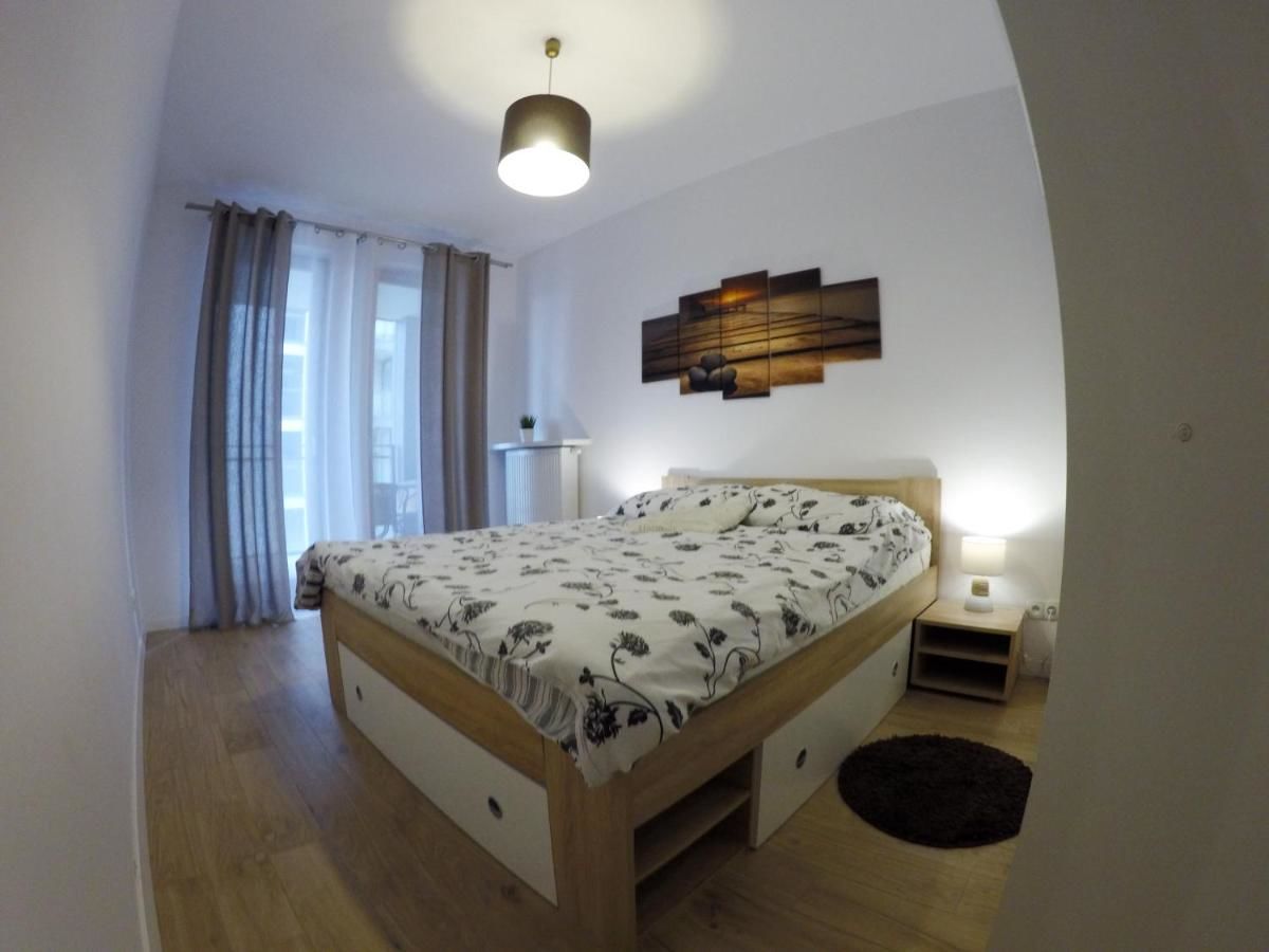 Апартаменты Apartament Obrzeżna 3 Deluxe Варшава